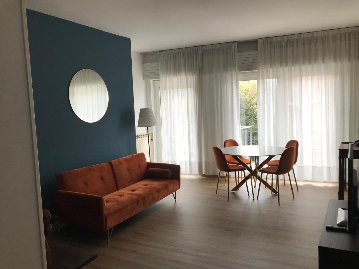 Glam Apartment Bardolino Esterno foto