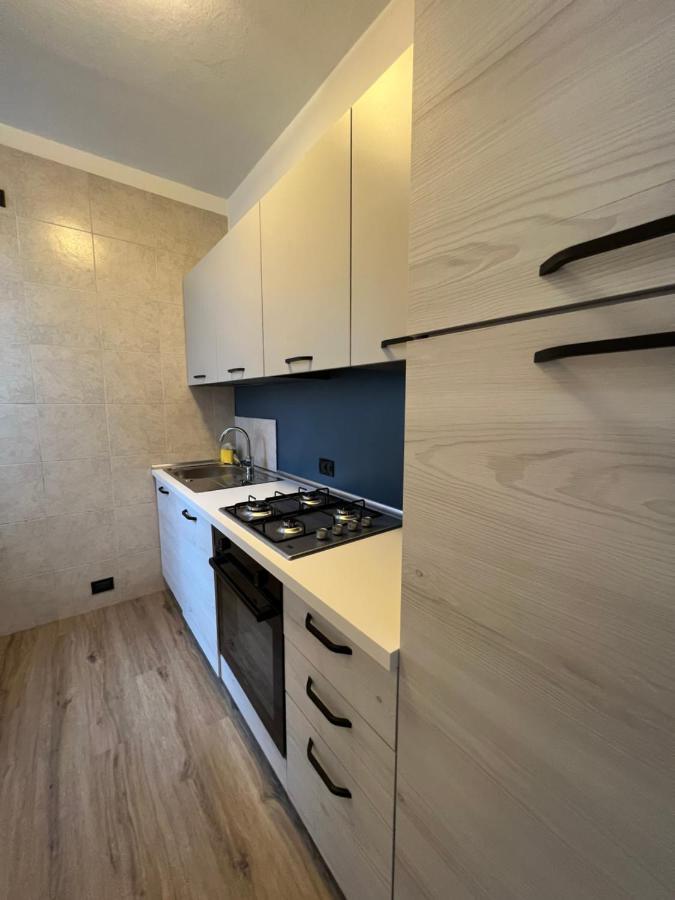 Glam Apartment Bardolino Esterno foto